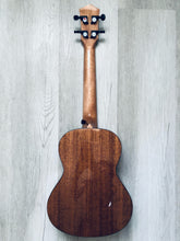 Load image into Gallery viewer, Solid Spruce Top Ukulele - CUKSK1